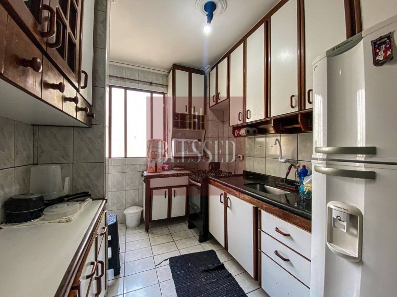 Apartamento à venda com 3 quartos, 70m² - Foto 13