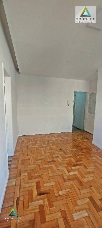 Apartamento à venda com 2 quartos, 69m² - Foto 5