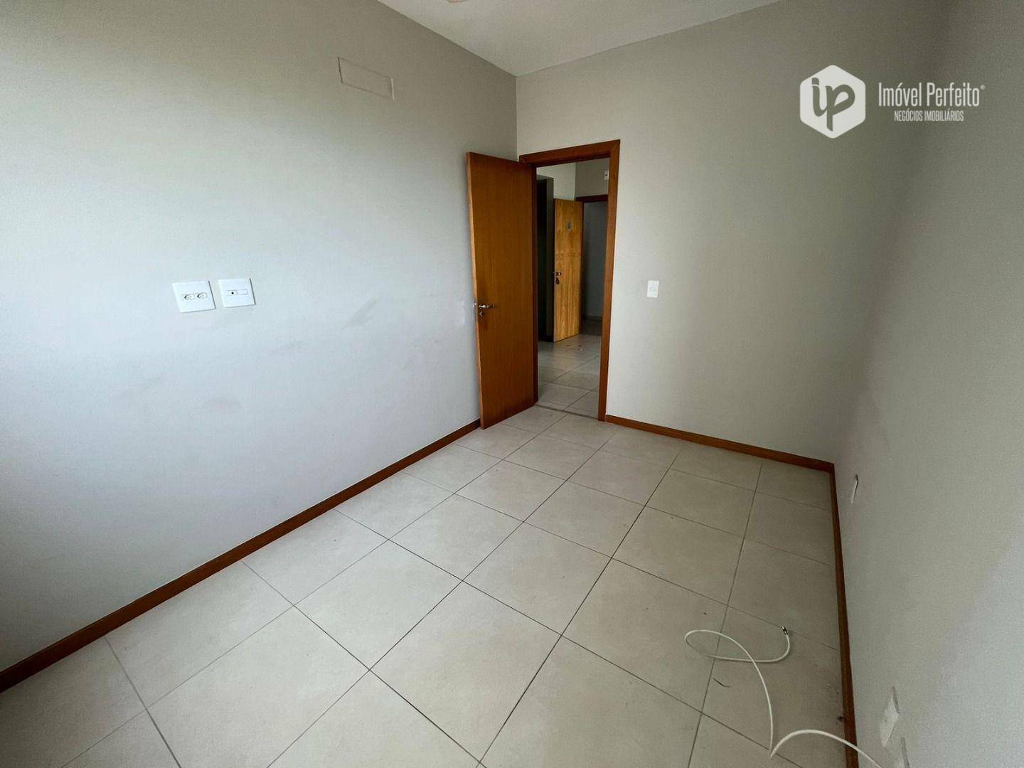 Apartamento para alugar com 3 quartos, 79m² - Foto 9