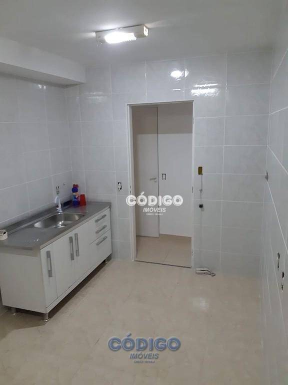 Apartamento à venda com 2 quartos, 58m² - Foto 27