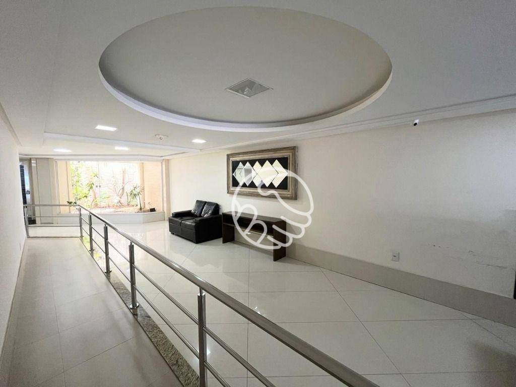 Apartamento para alugar com 3 quartos, 90m² - Foto 2