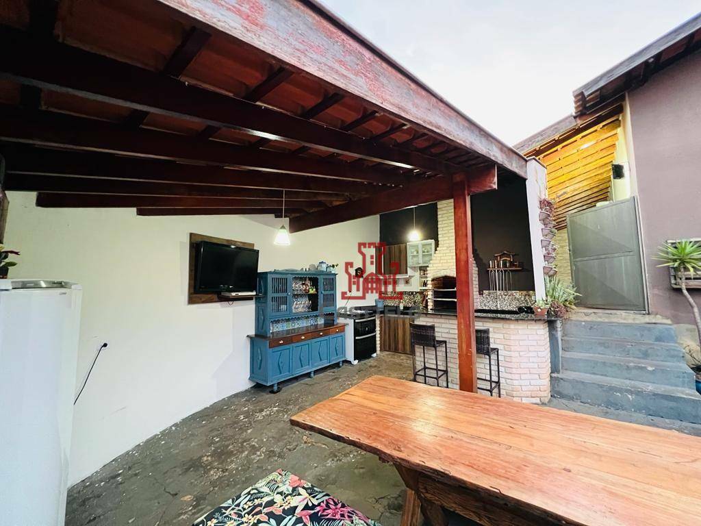 Casa à venda com 3 quartos, 80m² - Foto 8