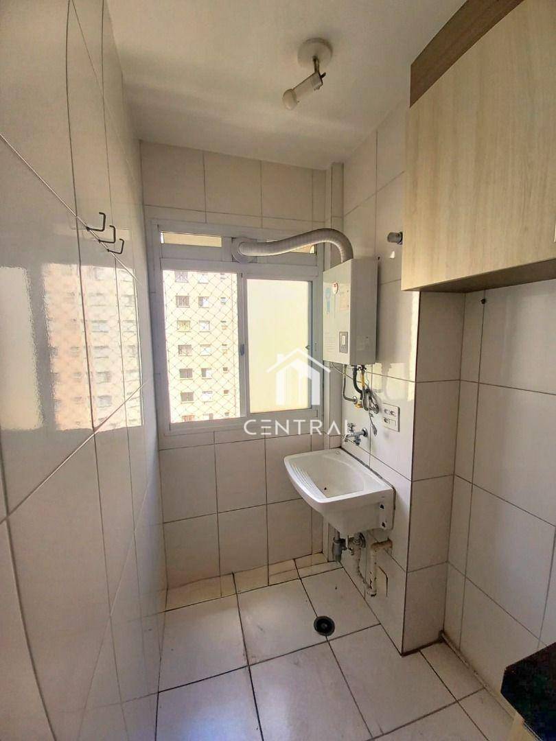 Apartamento para alugar com 3 quartos, 56m² - Foto 6