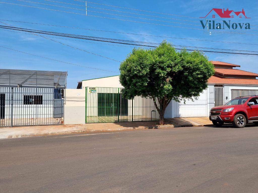 Casa à venda com 3 quartos, 75m² - Foto 2