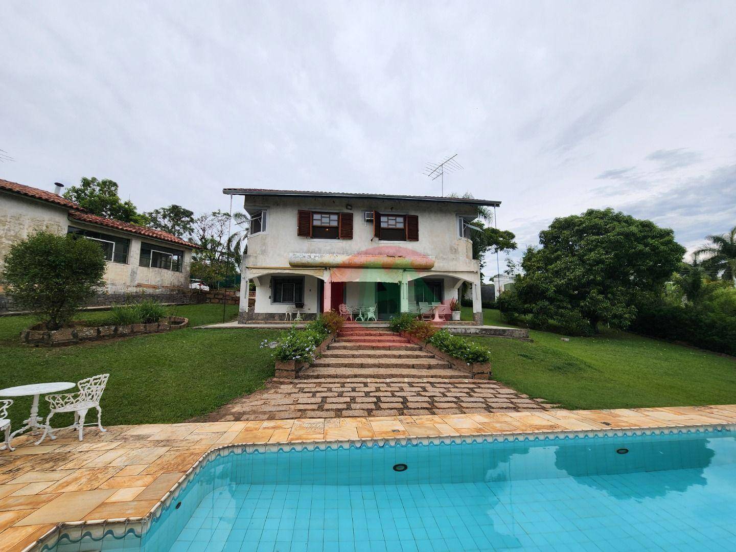 Chácara, 2 quartos, 2760 m² - Foto 1