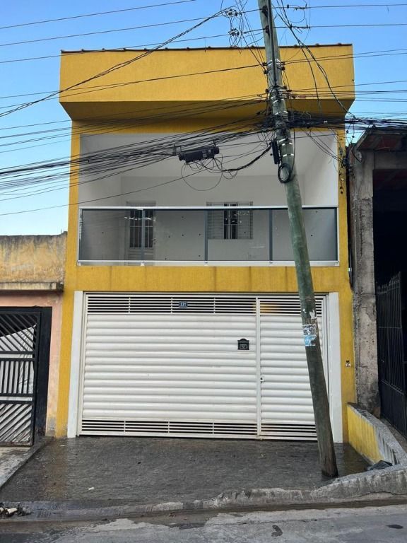 Sobrado à venda com 4 quartos, 212m² - Foto 3