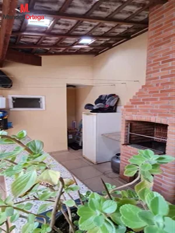 Casa à venda com 2 quartos, 115m² - Foto 10