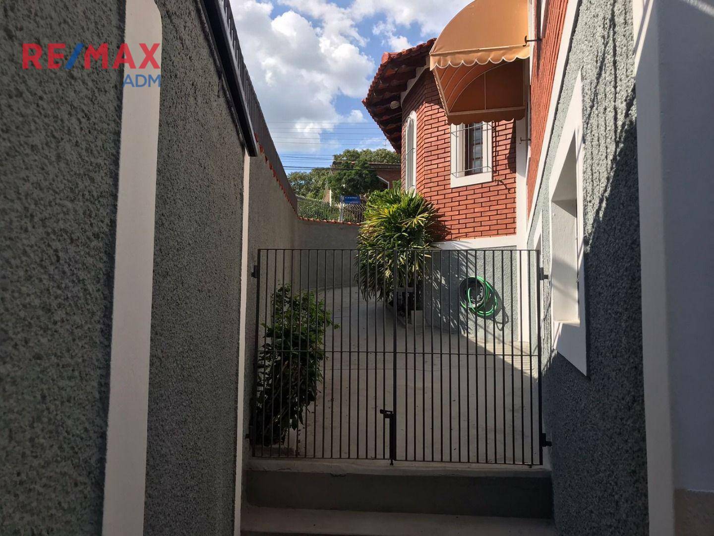 Casa à venda com 3 quartos, 206m² - Foto 25