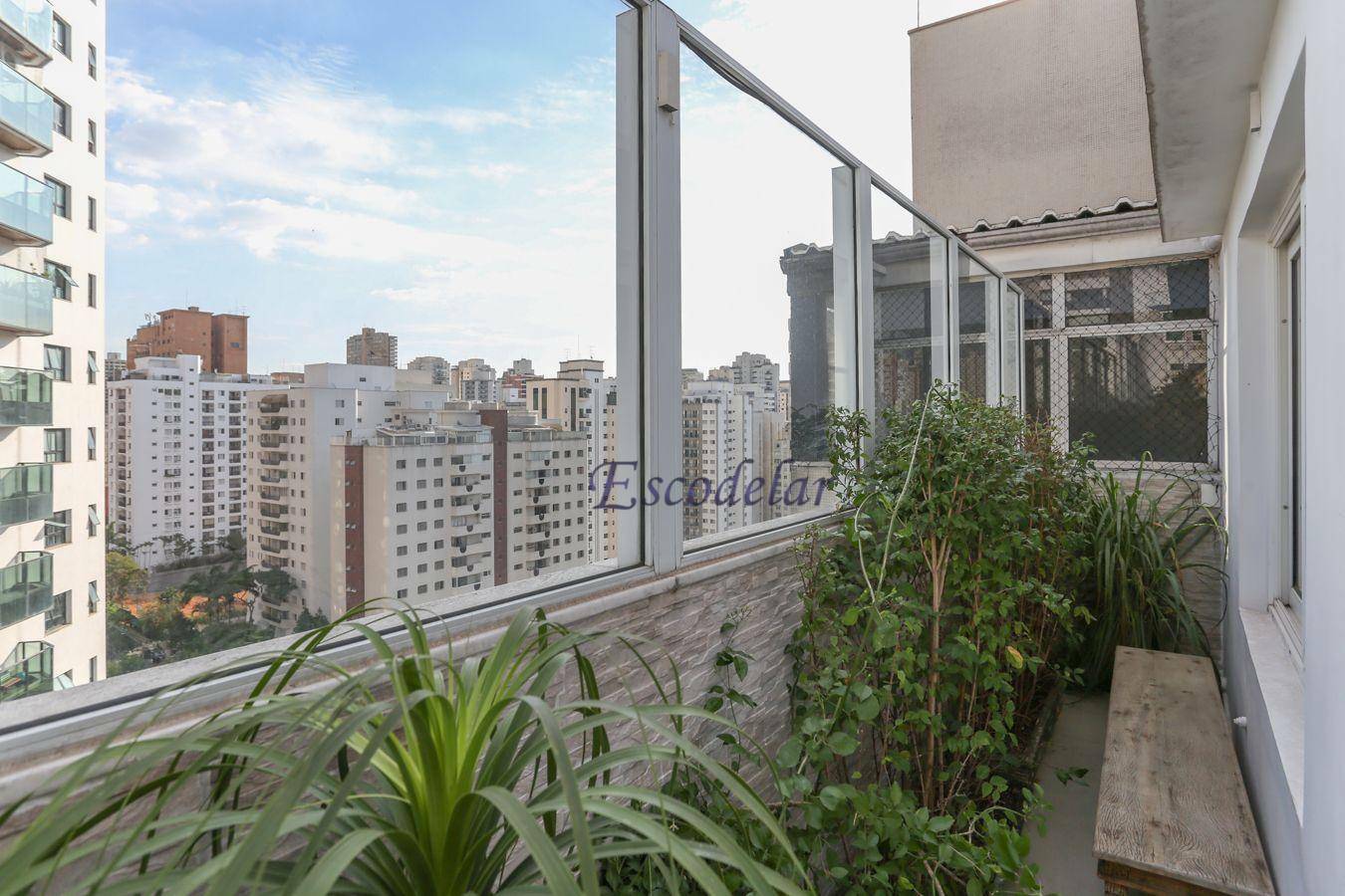 Cobertura à venda com 4 quartos, 320m² - Foto 2