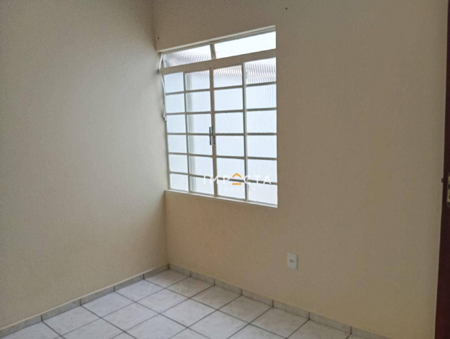 Casa para alugar com 3 quartos, 220m² - Foto 13