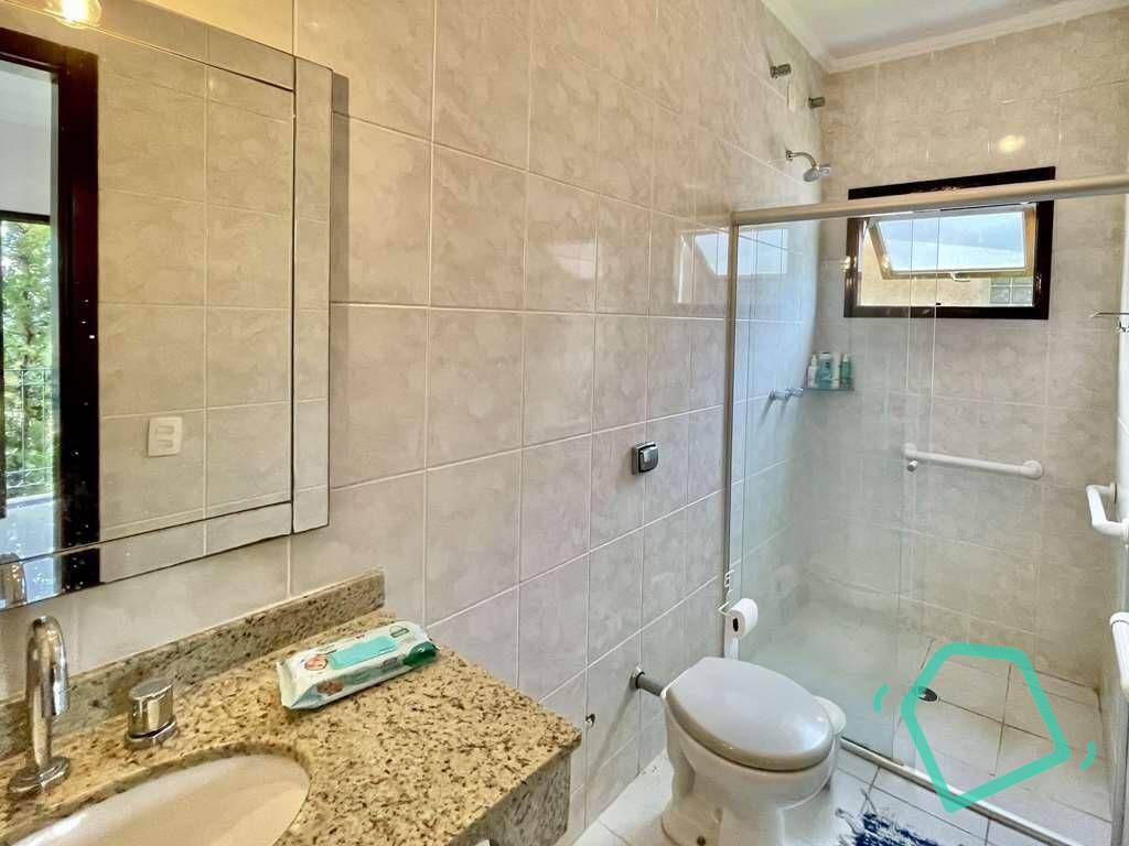 Casa de Condomínio à venda com 4 quartos, 295m² - Foto 18