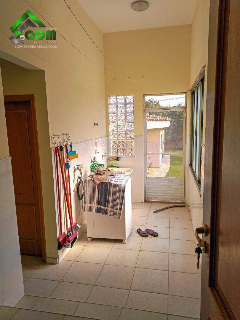 Casa à venda com 3 quartos, 598m² - Foto 45