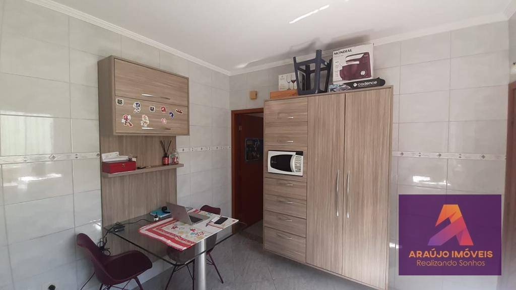 Casa de Condomínio à venda com 3 quartos, 100m² - Foto 6