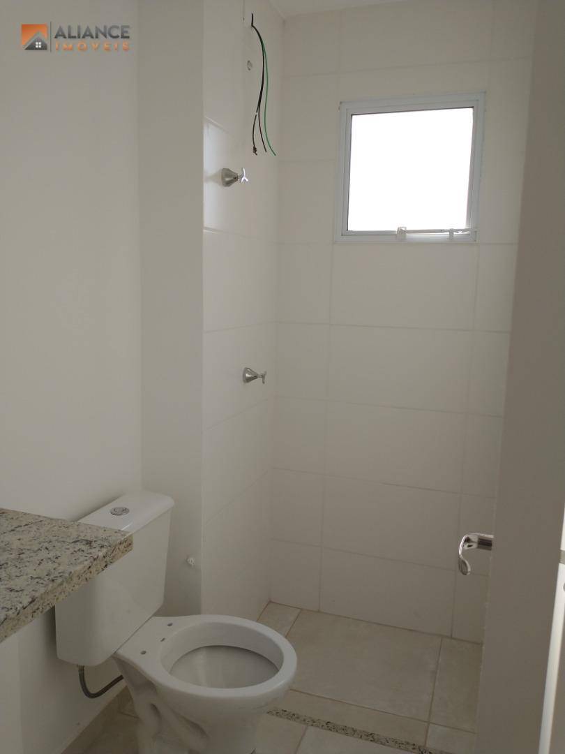 Apartamento à venda com 2 quartos, 44m² - Foto 4