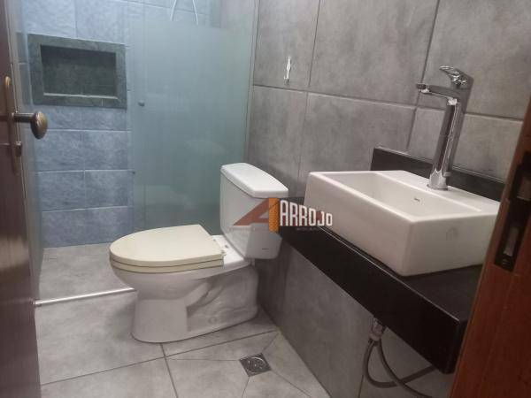 Casa à venda com 3 quartos, 230m² - Foto 17