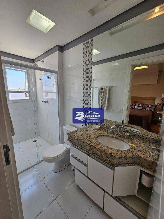Apartamento à venda com 3 quartos, 170m² - Foto 12