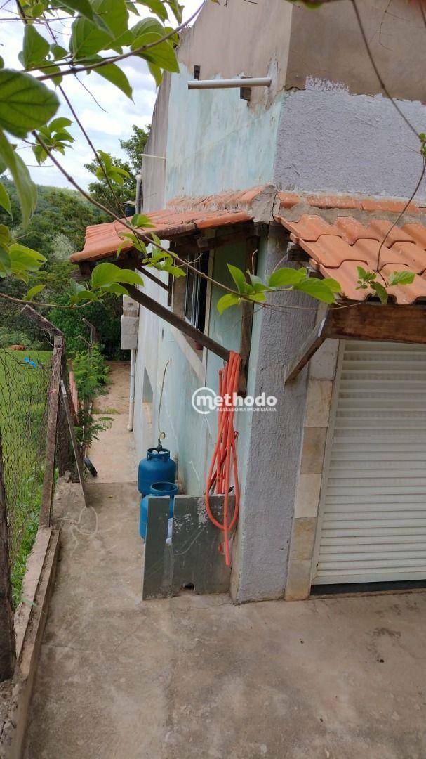 Chácara à venda com 4 quartos, 220m² - Foto 4