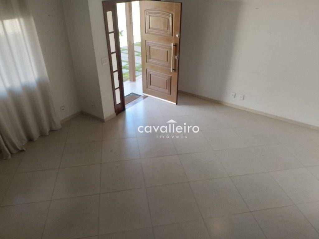 Casa à venda com 4 quartos, 200m² - Foto 25