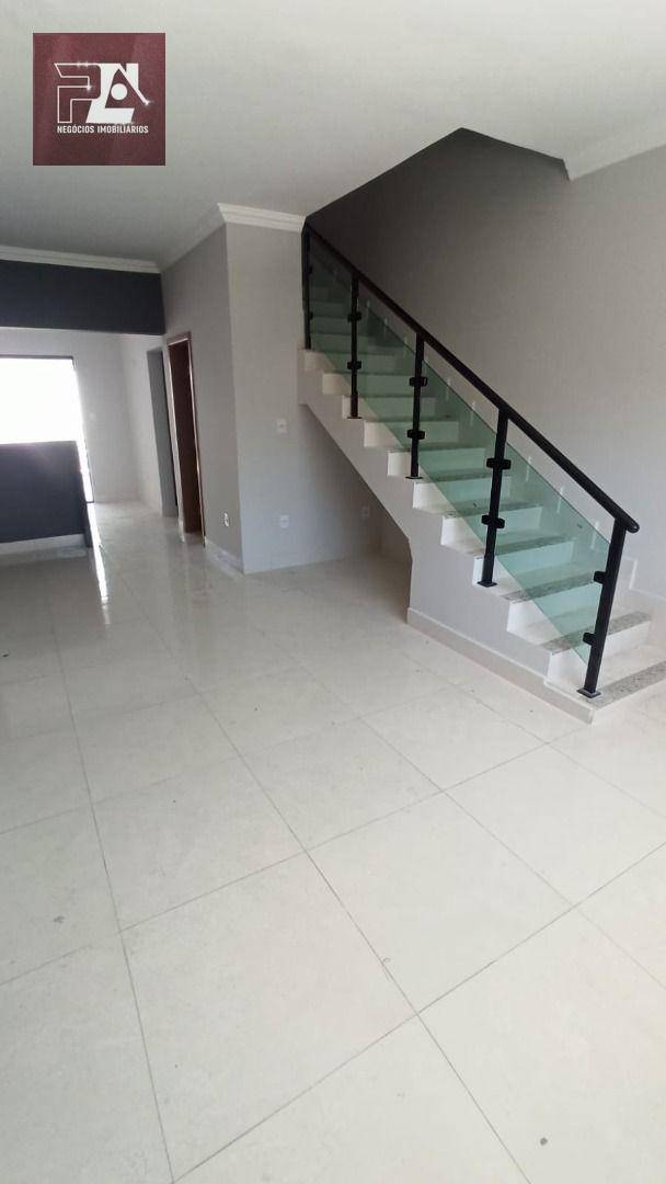 Sobrado à venda com 3 quartos, 170m² - Foto 4