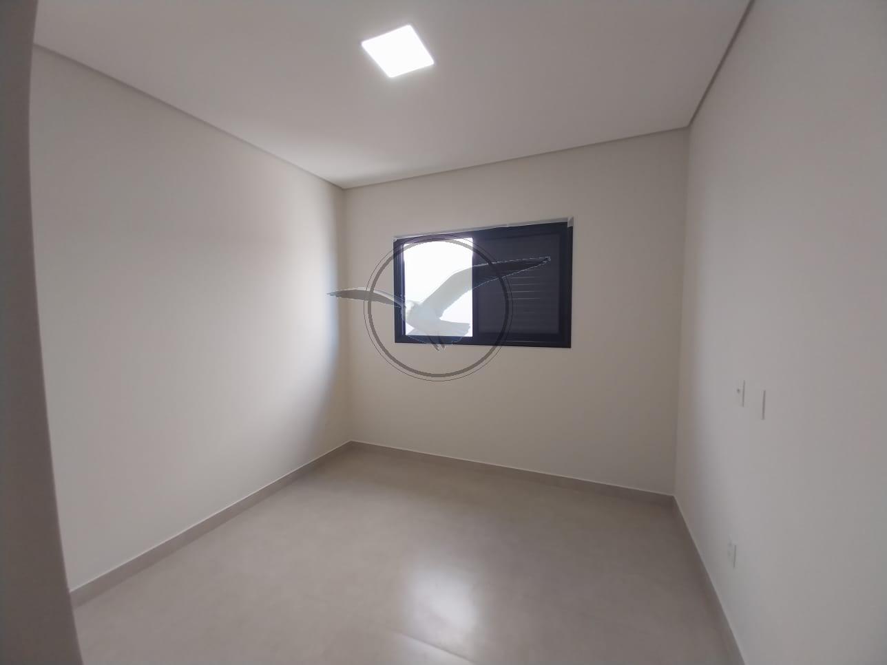 Casa de Condomínio para alugar com 4 quartos, 300m² - Foto 22