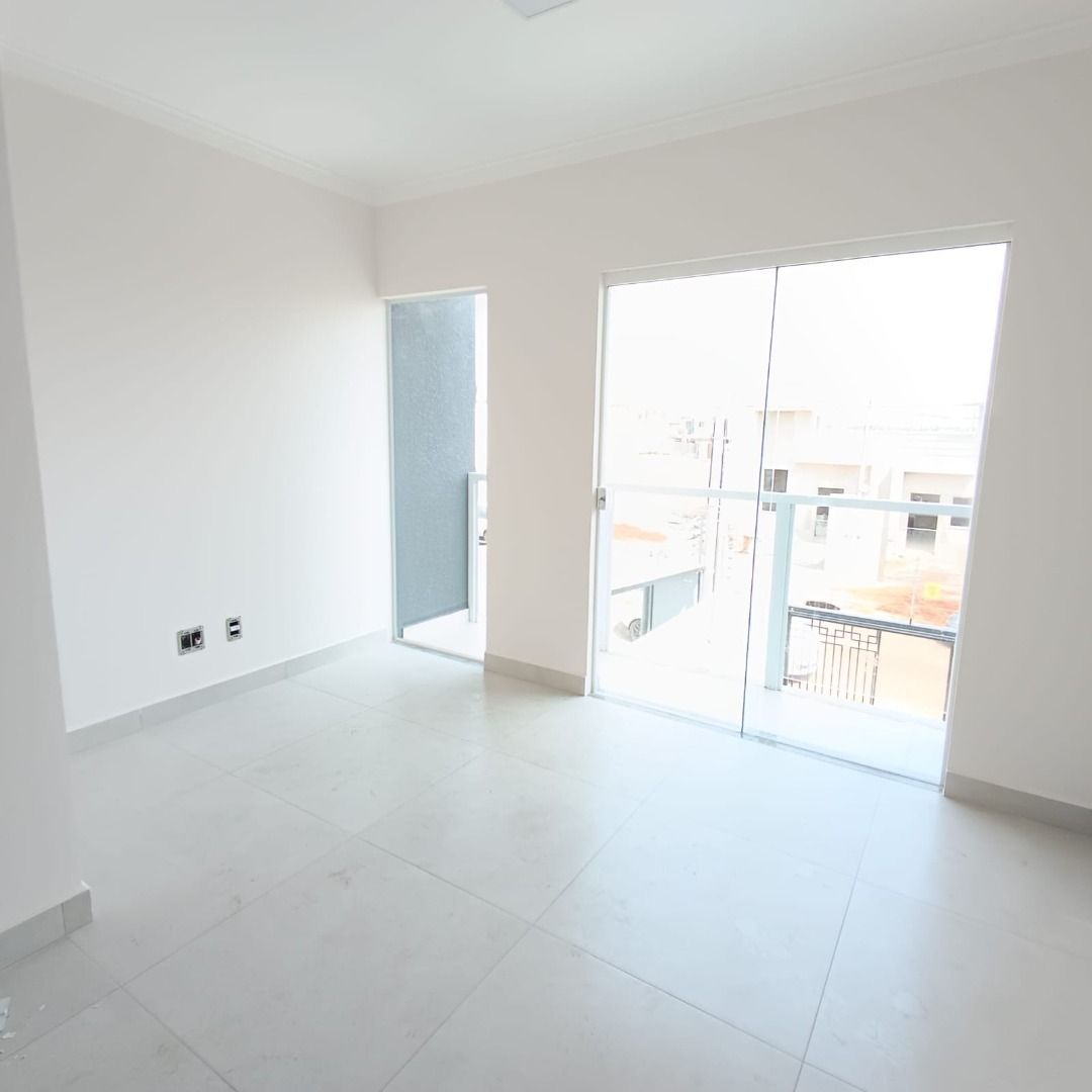 Sobrado à venda com 3 quartos, 100m² - Foto 9