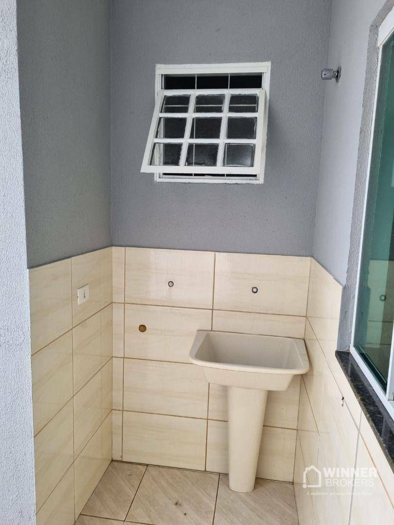 Casa à venda com 2 quartos, 70m² - Foto 13