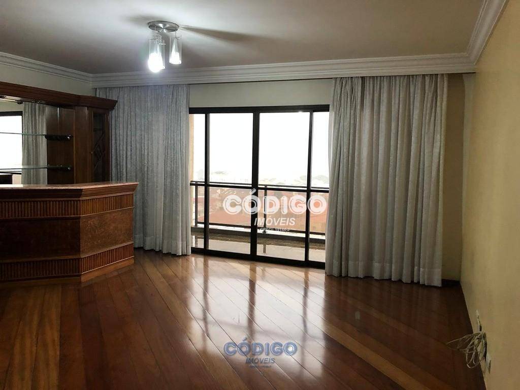 Apartamento à venda com 3 quartos, 146m² - Foto 28