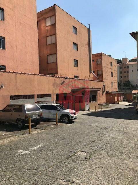 Apartamento à venda com 1 quarto, 40m² - Foto 9