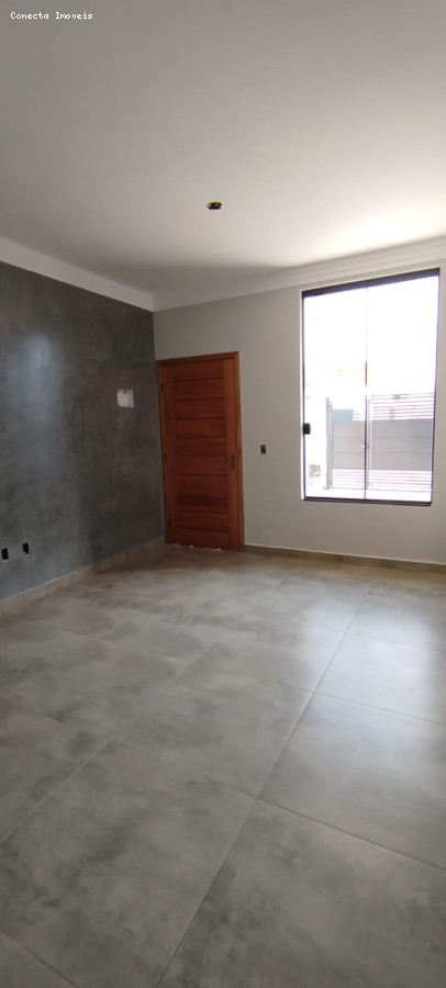 Casa à venda com 2 quartos, 53m² - Foto 16