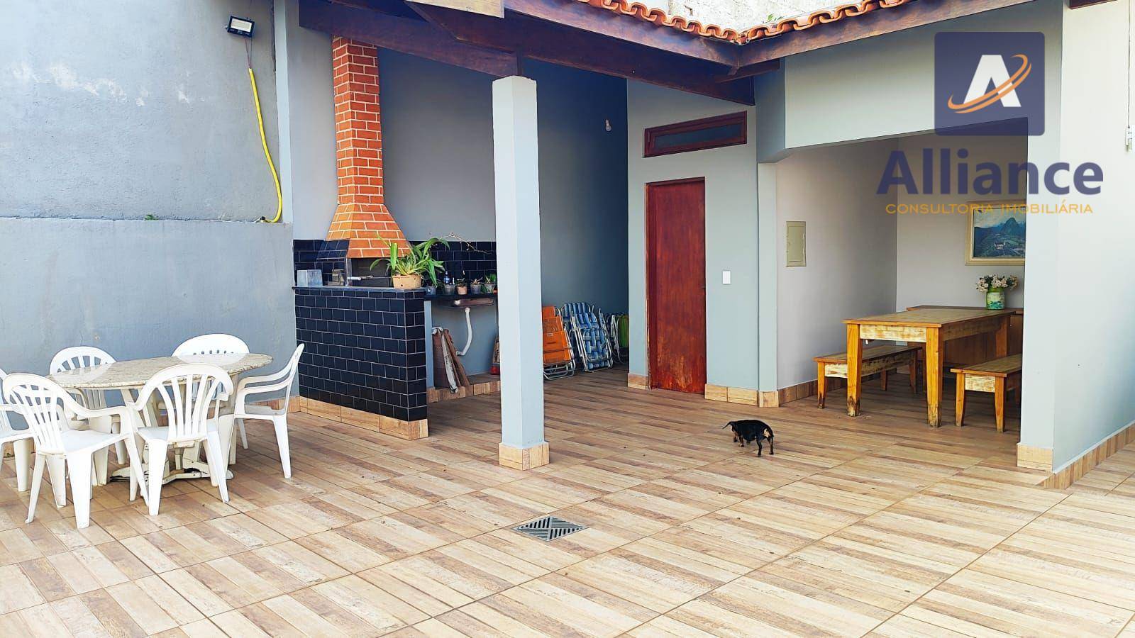 Casa de Condomínio à venda com 3 quartos, 200m² - Foto 18