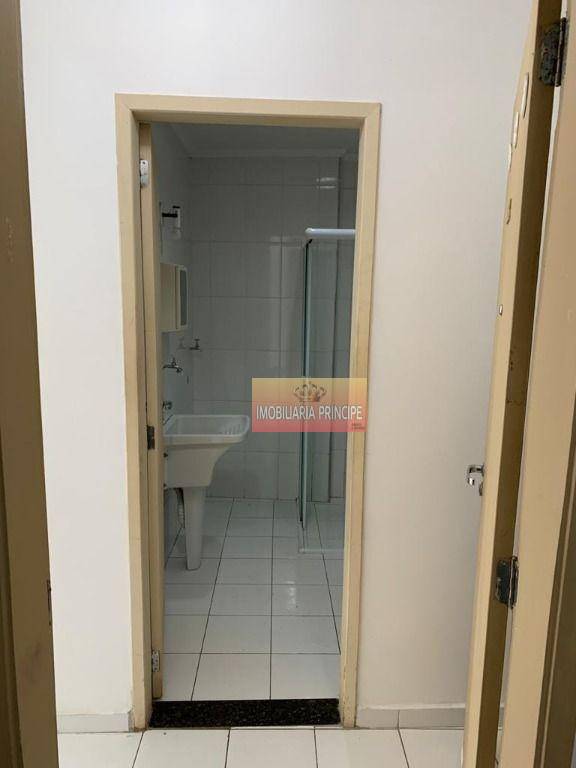 Apartamento à venda com 1 quarto, 32m² - Foto 3