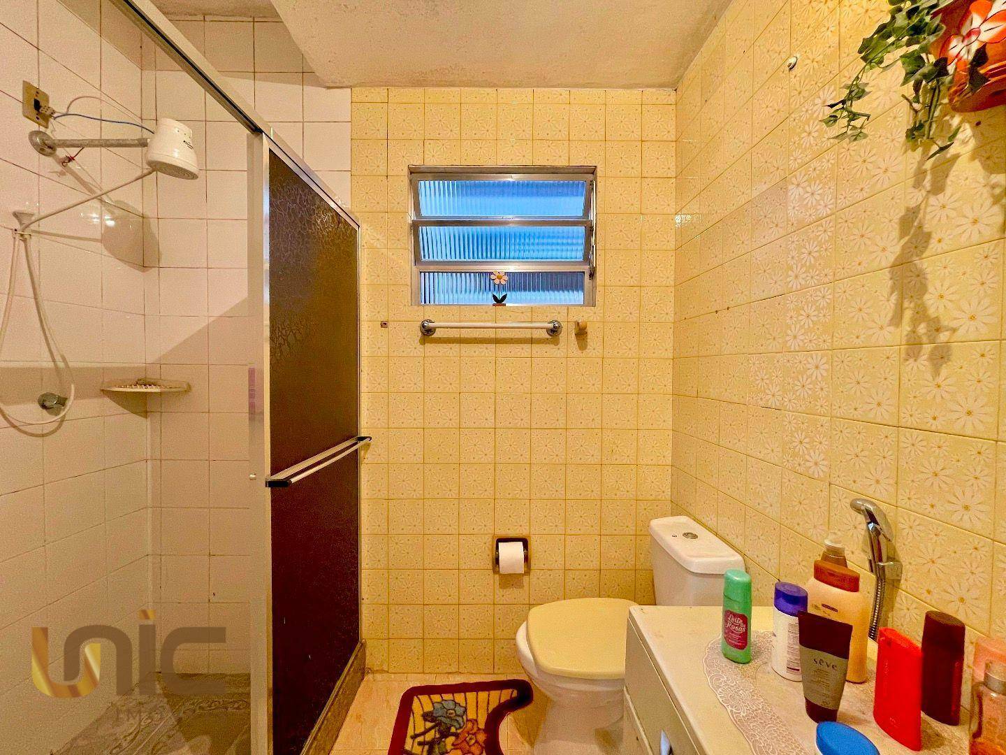 Casa à venda com 2 quartos, 100m² - Foto 12