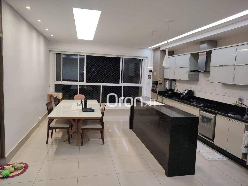 Apartamento à venda com 3 quartos, 117m² - Foto 1