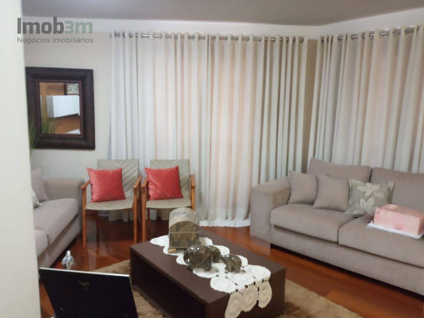 Apartamento à venda com 4 quartos, 190m² - Foto 6