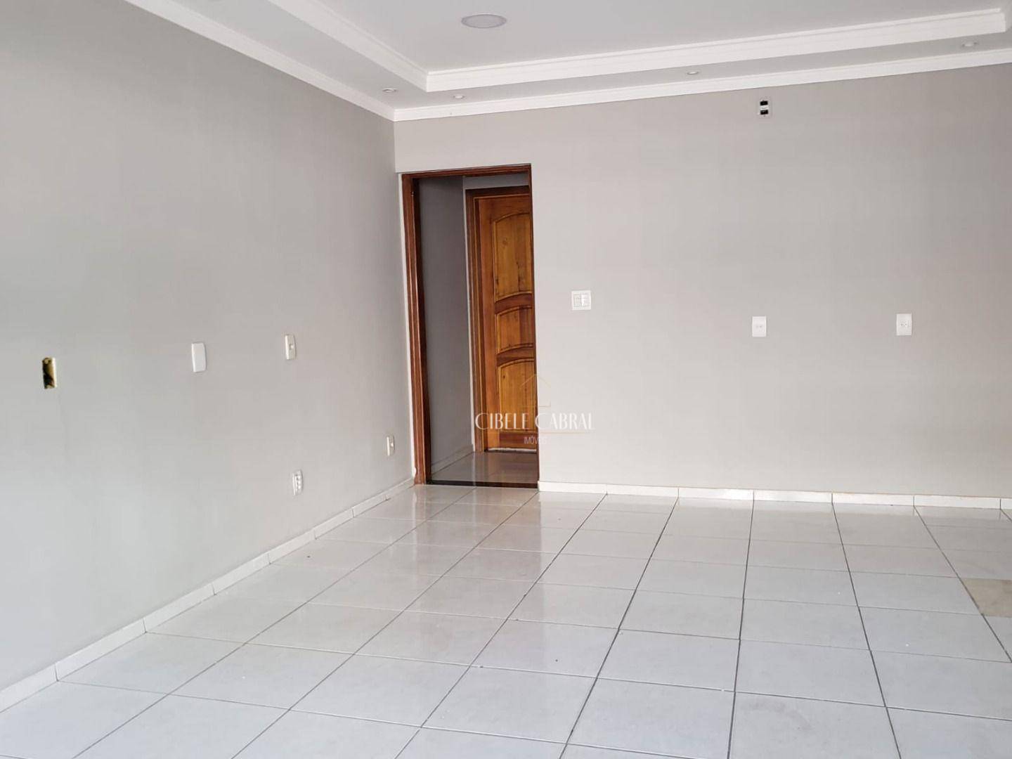 Casa à venda e aluguel com 3 quartos, 200m² - Foto 6