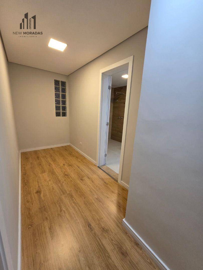 Casa à venda com 3 quartos, 284m² - Foto 10