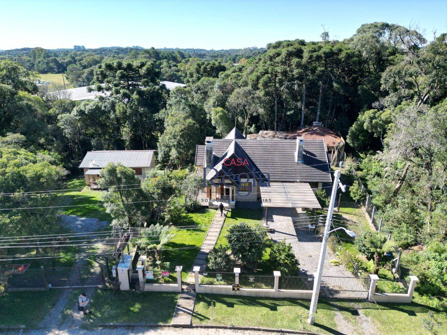 Casa, 4 quartos, 193 m² - Foto 1