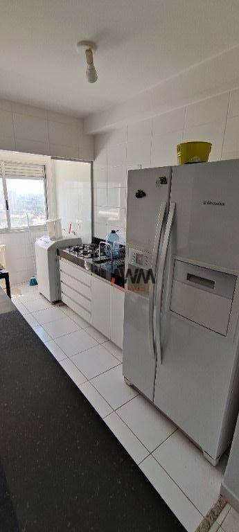 Apartamento para alugar com 2 quartos, 63m² - Foto 2