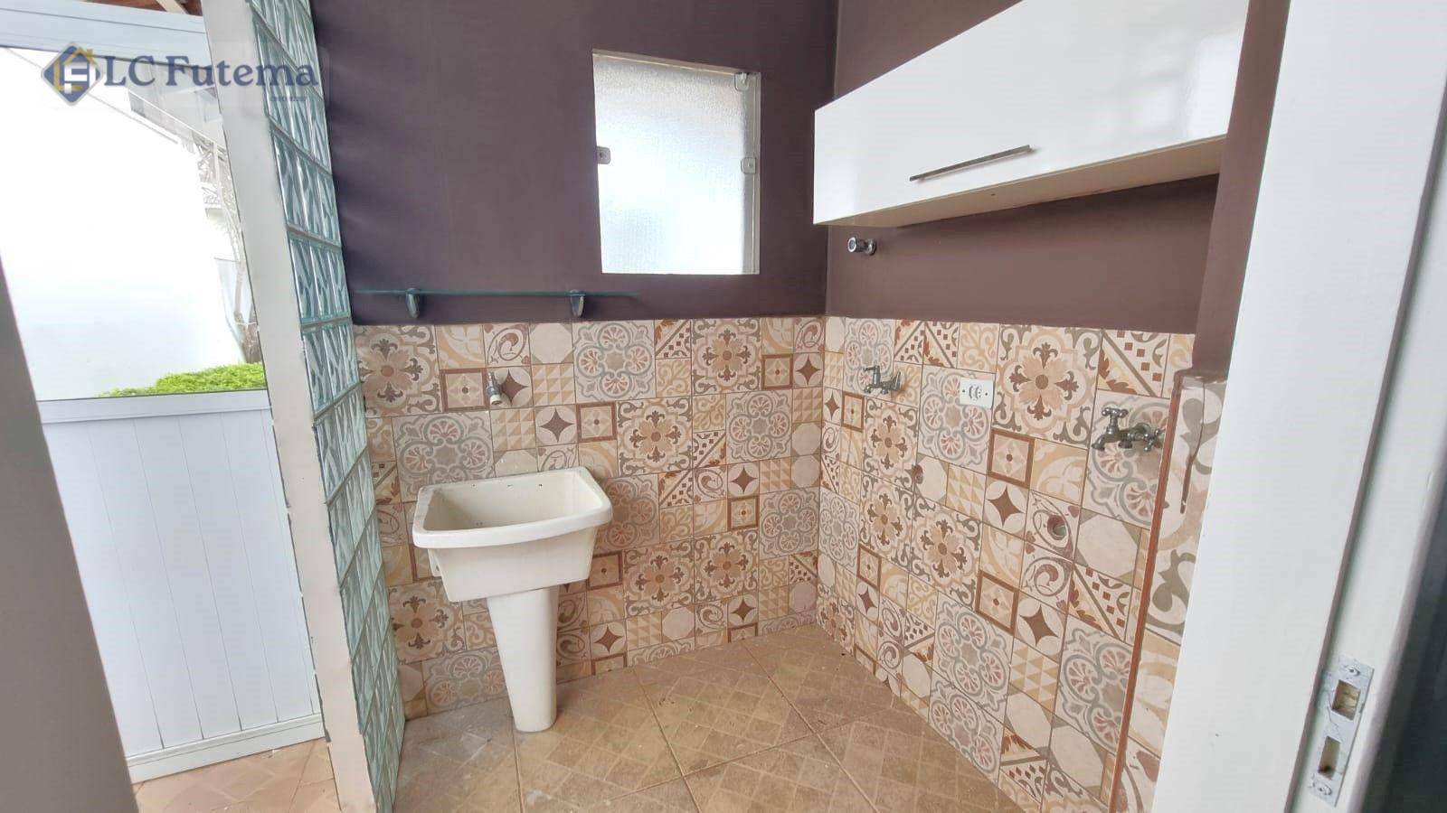 Casa de Condomínio à venda e aluguel com 3 quartos, 210m² - Foto 17