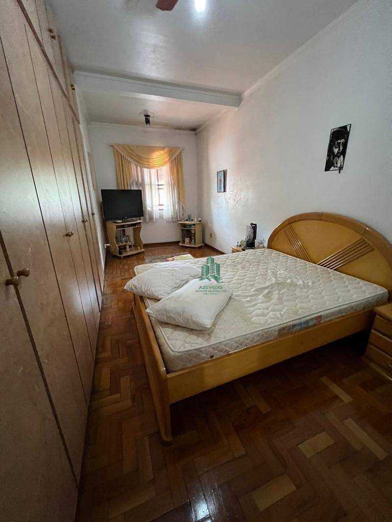 Casa à venda com 3 quartos, 250m² - Foto 11