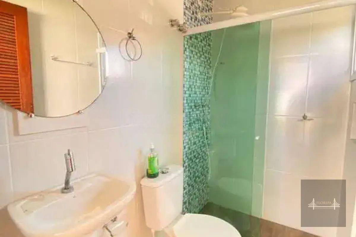 Casa de Condomínio à venda com 4 quartos, 385m² - Foto 19