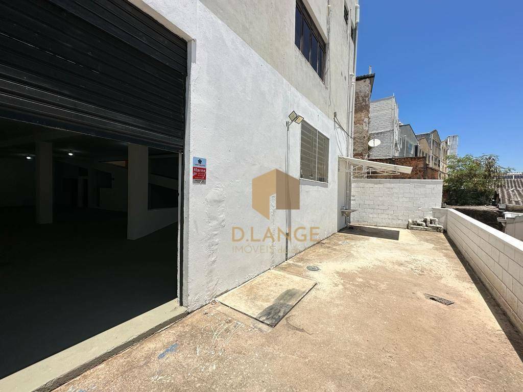 Depósito-Galpão-Armazém para alugar, 560m² - Foto 1