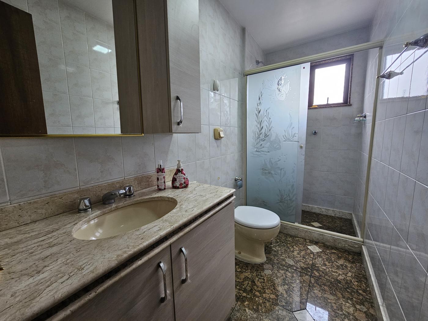 Apartamento à venda com 2 quartos, 112m² - Foto 11