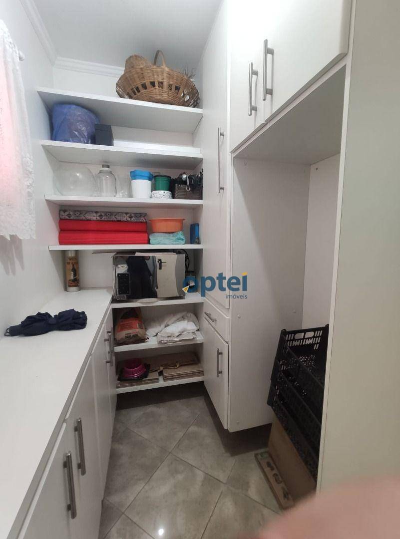 Apartamento à venda com 4 quartos, 210m² - Foto 12