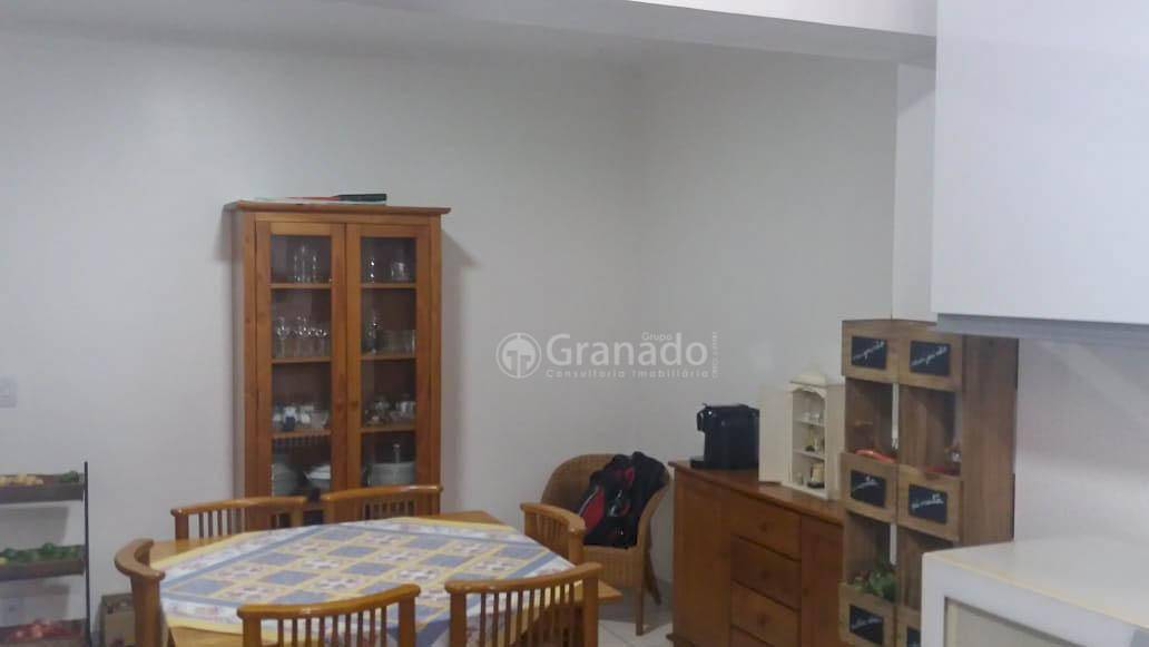 Sobrado à venda com 2 quartos, 234m² - Foto 19