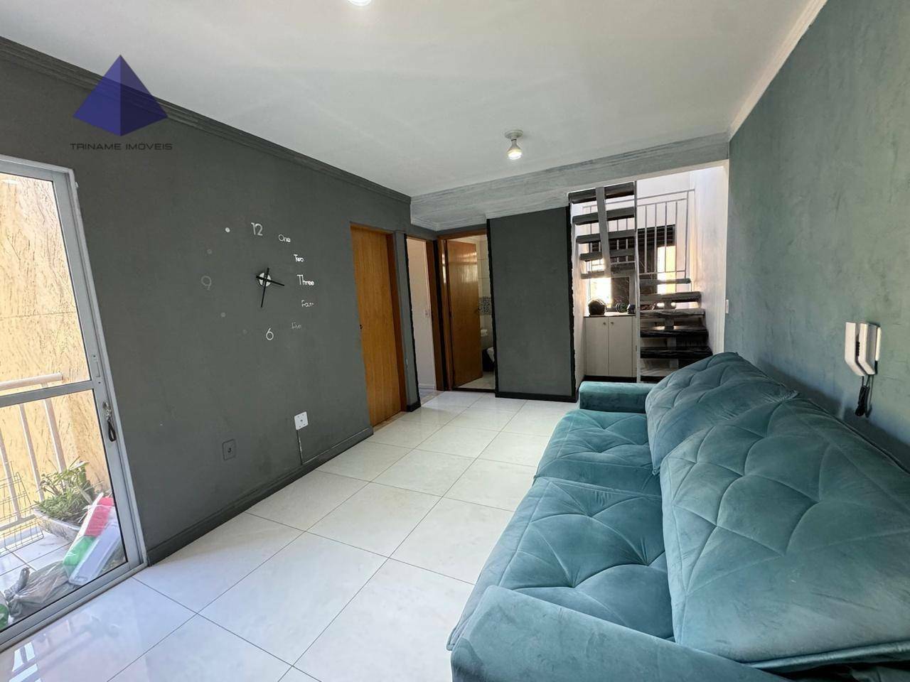 Cobertura à venda com 2 quartos, 83m² - Foto 2