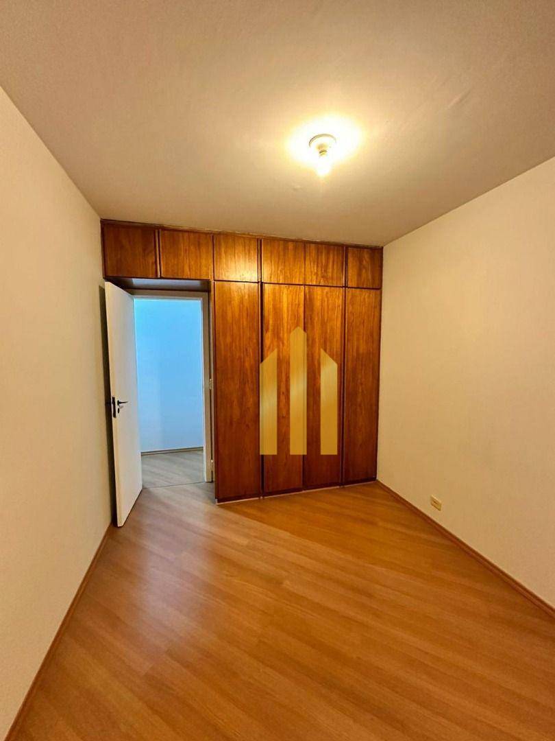 Apartamento para alugar com 3 quartos, 90m² - Foto 6