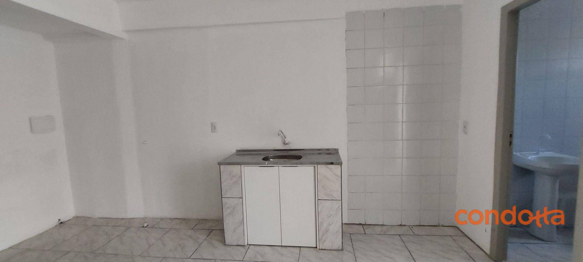 Apartamento para alugar com 1 quarto, 50m² - Foto 6
