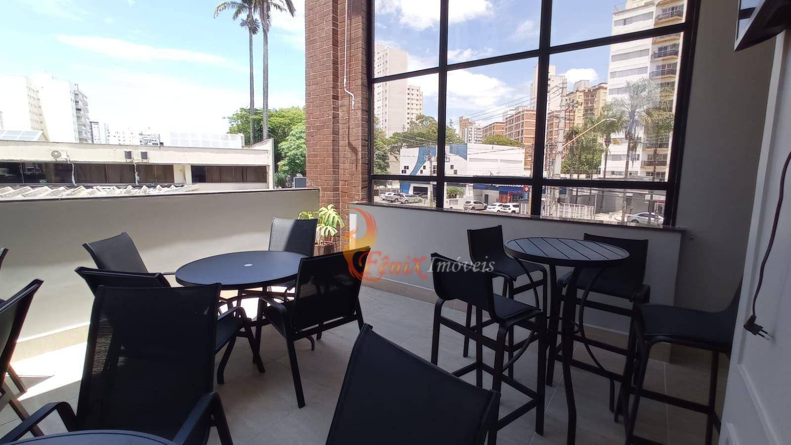 Apartamento à venda com 2 quartos, 75m² - Foto 19