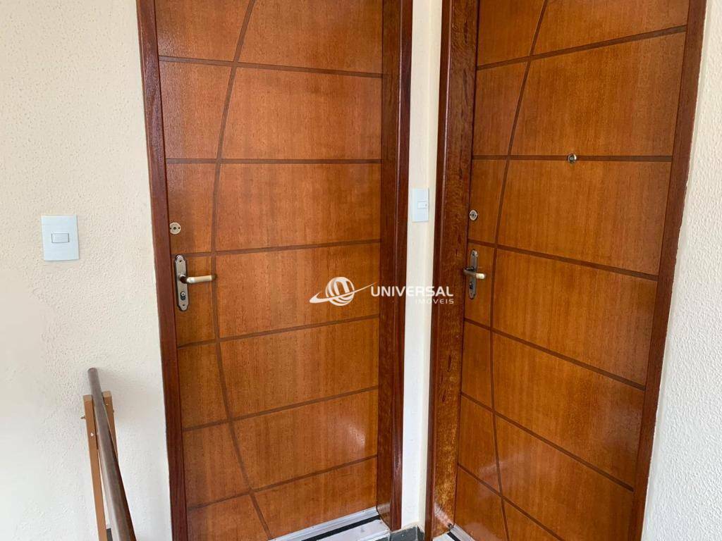 Cobertura para alugar com 3 quartos, 89m² - Foto 4
